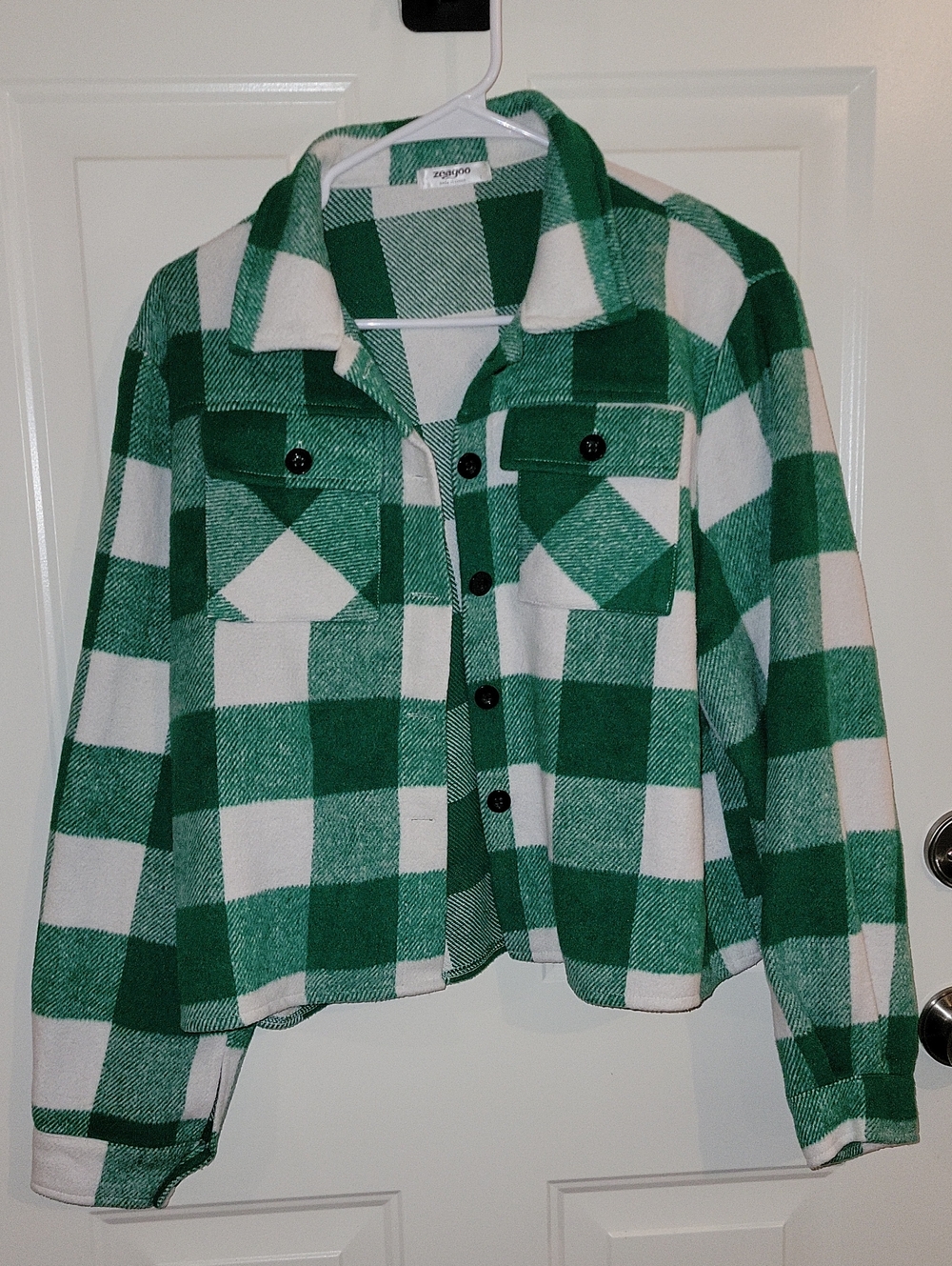 zeagoo Green and White Plaid Button-Up Shacket